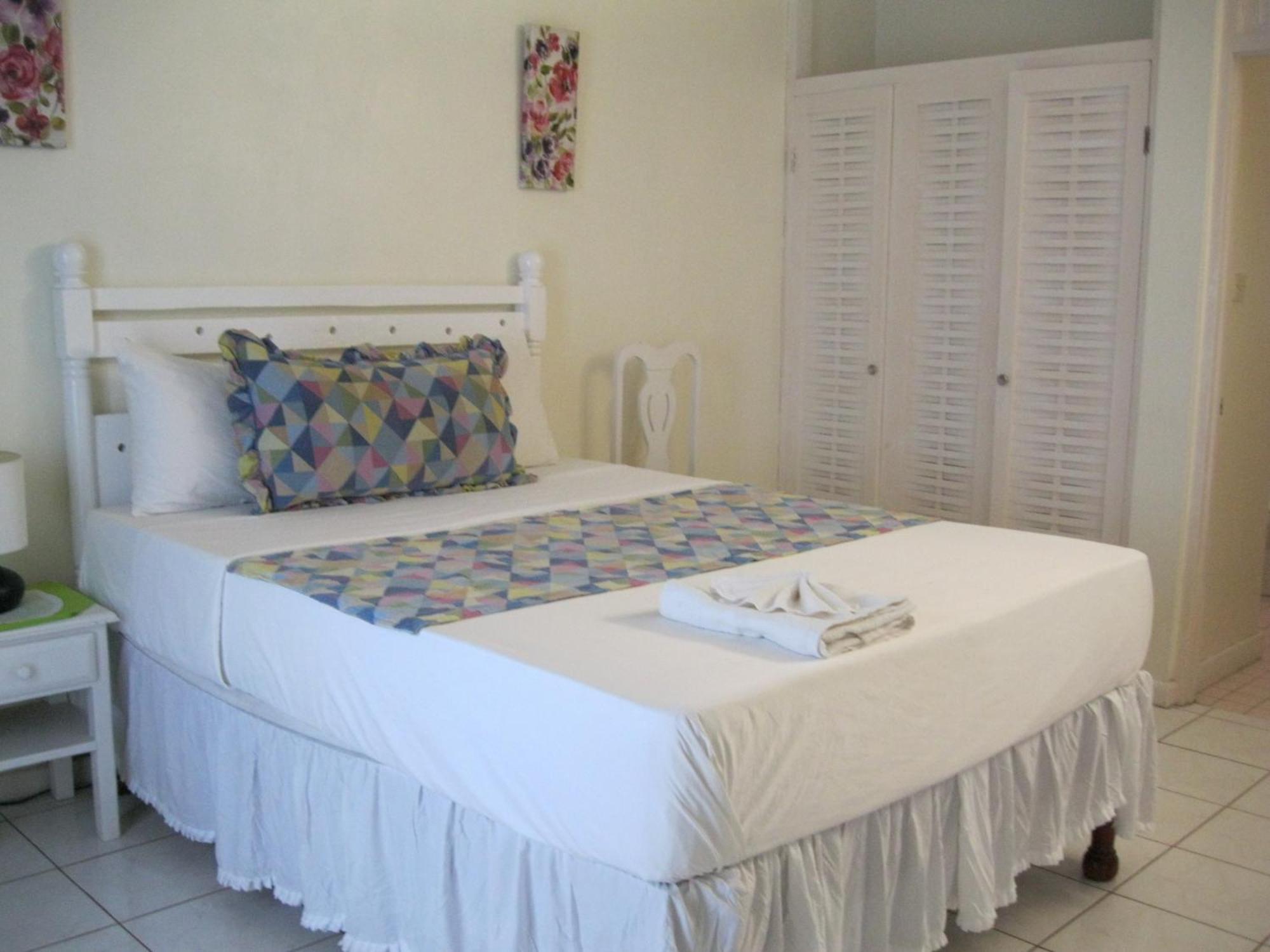 Fisherman'S Inn Hotel Florence Hall Экстерьер фото