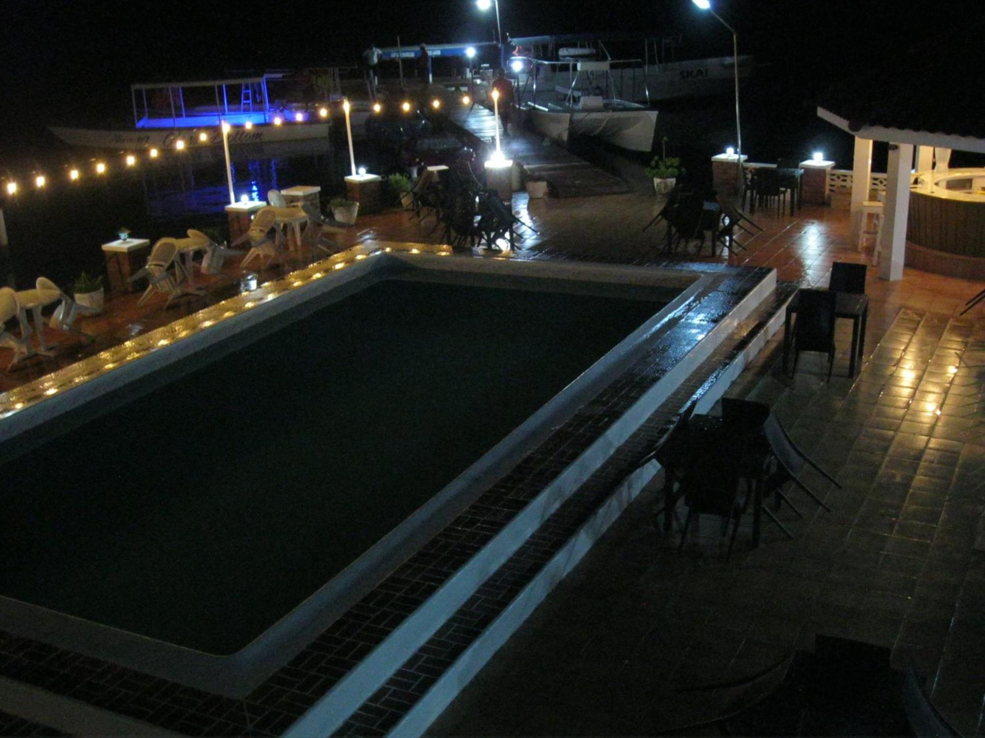 Fisherman'S Inn Hotel Florence Hall Экстерьер фото